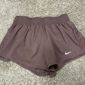 Nike shorts size small